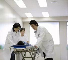 济南医生生气爆料视频,现场直击爆火视频引发热议  第1张